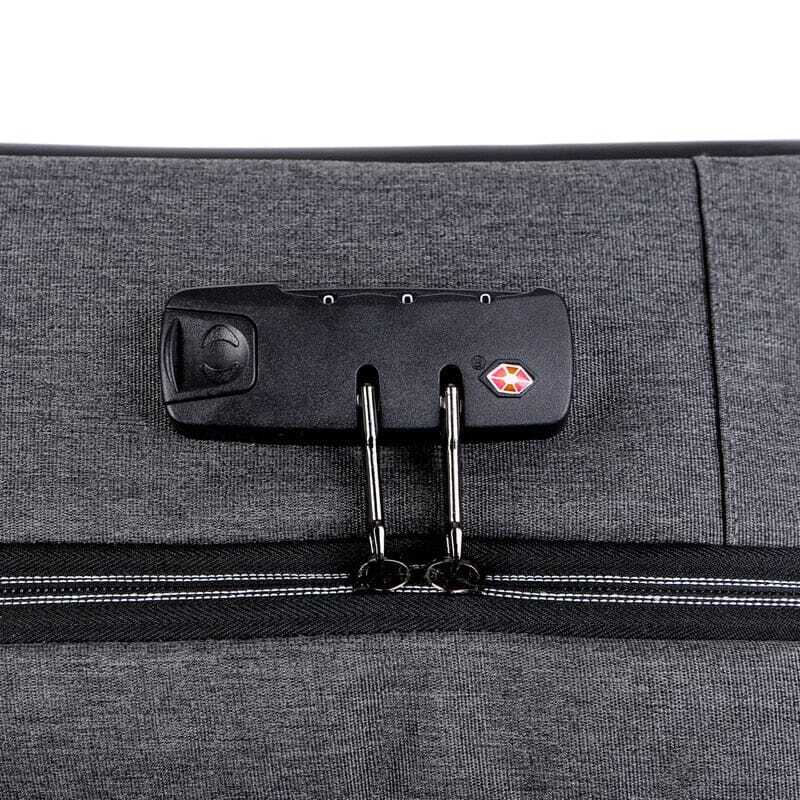 Mochila Executiva Romenzi RZ067 - Notebook 15`, Impermeável, Porta USB e Trava TSA