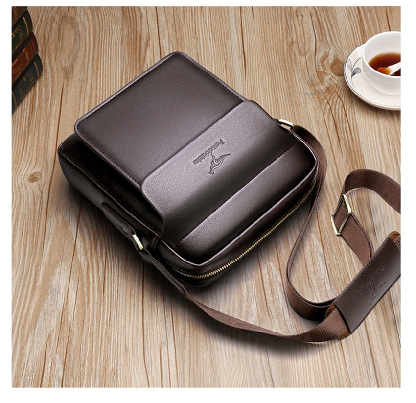 Bolsa Masculina lateral de Couro Forms