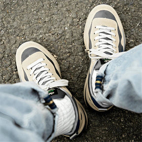 Tênis Masculino em Couro e Camurça