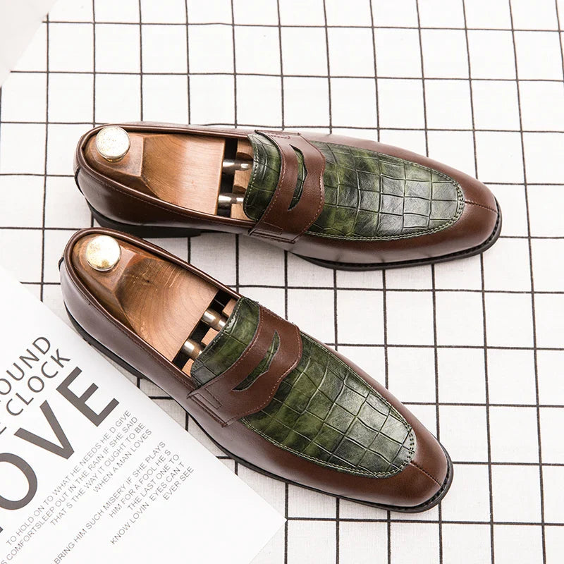 Mocassim Masculino de Couro Romenzi RZ300
