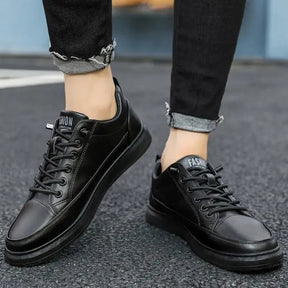 Tênis Masculino de Couro Fashion Romenzi RZ331