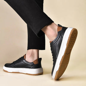 Tênis Masculino em Couro Romenzi RZ413