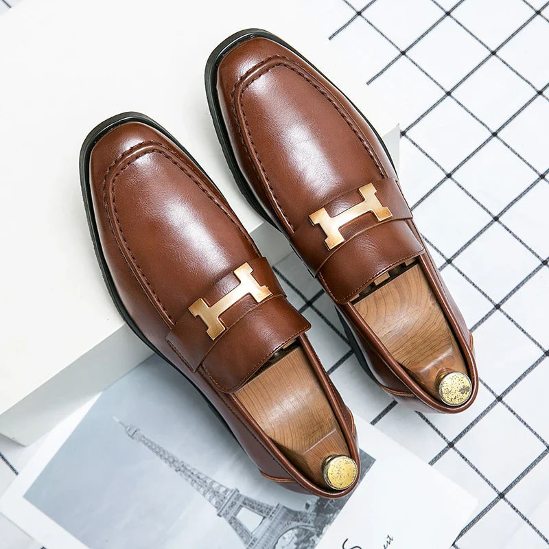 Mocassim Masculino de Couro Romenzi RZ301