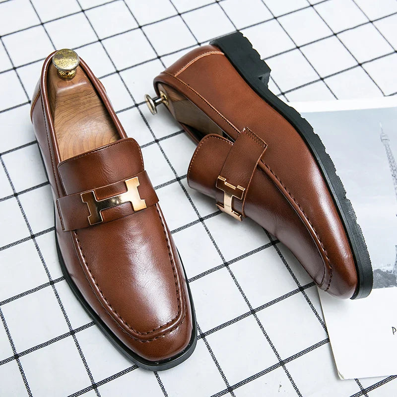 Mocassim Masculino de Couro Romenzi RZ301