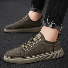 Tênis Masculino de Couro Romenzi RZ330