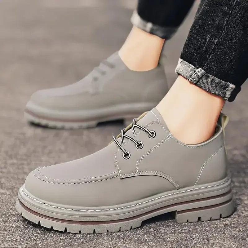 Bota Masculina de Couro Sintético