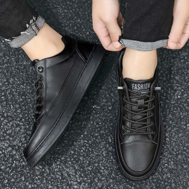 Tênis Masculino de Couro Fashion