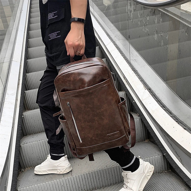 Mochila Executiva em Couro Romenzi Venice RZ068