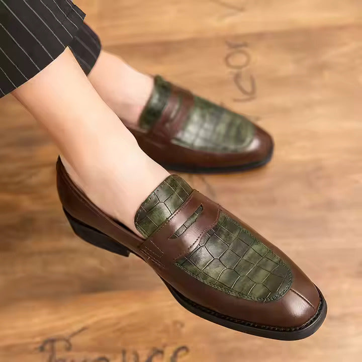 Mocassim Masculino de Couro Romenzi RZ300