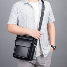 Bolsa Masculina lateral de Couro Forms