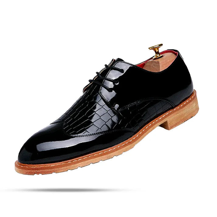 Sapato Masculino em Couro Derby