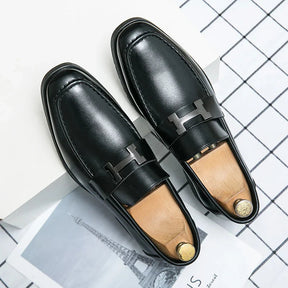 Mocassim Masculino de Couro Romenzi RZ301