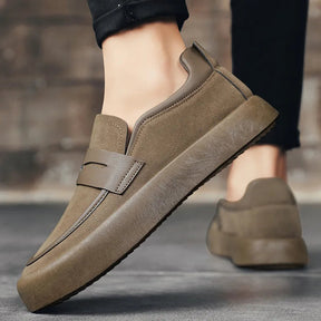 Mocassim Masculino de Camurça Romenzi RZ308
