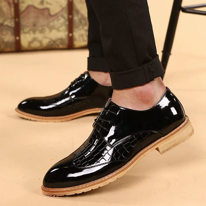 Sapato Masculino em Couro Derby Romenzi RZ356