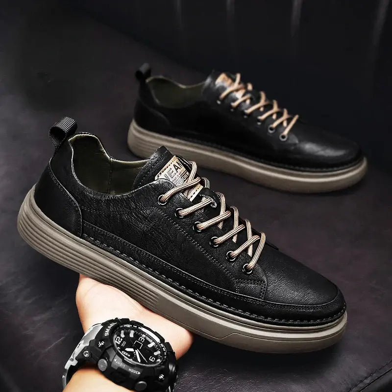 Tênis Masculino de Couro Romenzi RZ330