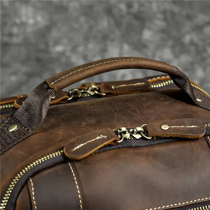Mochila Executiva em Couro Romenzi Retrô RZ071