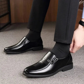 Mocassim Masculino de Couro Romenzi RZ304