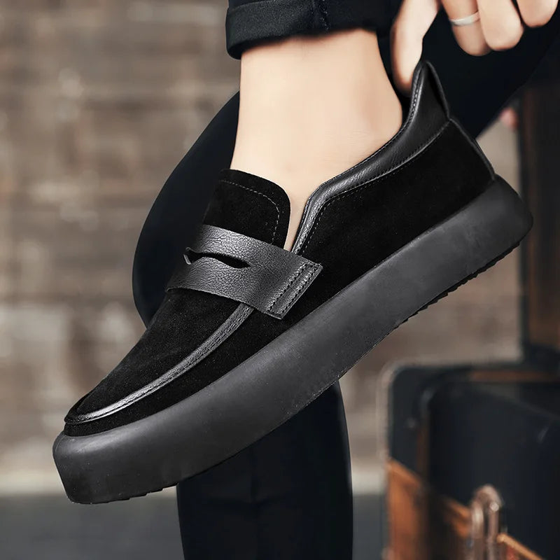 Mocassim Masculino de Camurça Romenzi RZ308