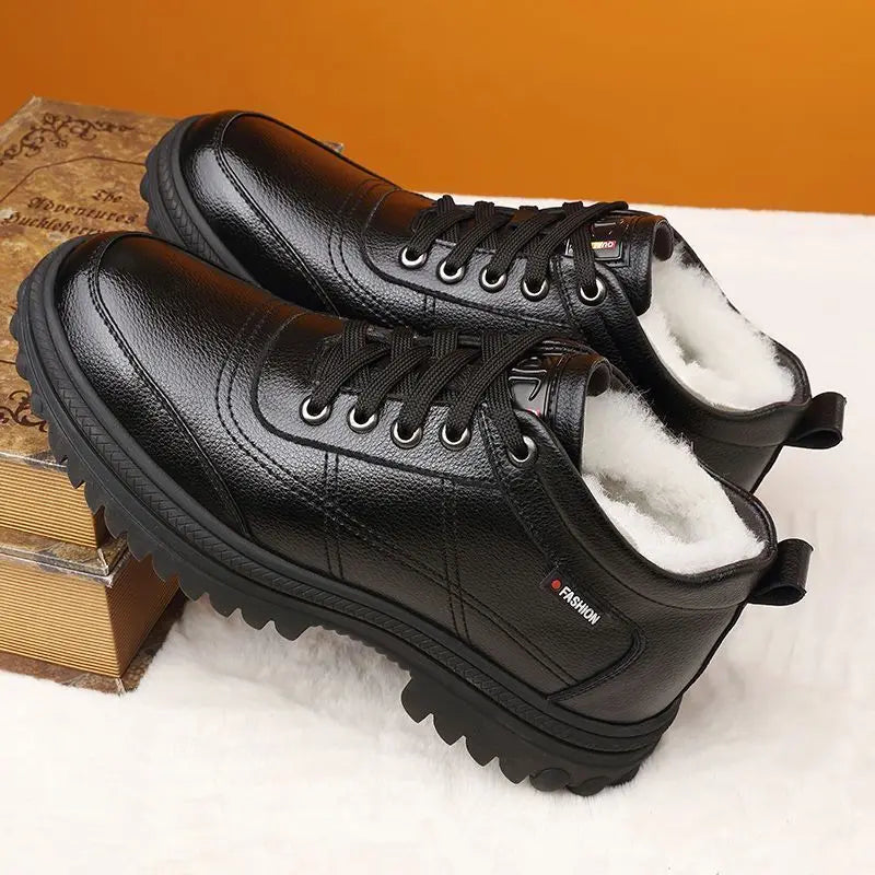 Bota Masculina de Couro Acolchoada